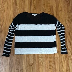LOFT Black and White Relaxed Long Sleeve Sweater